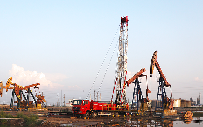 为修井注入“绿科技”，批量大吨位电动修井机交付