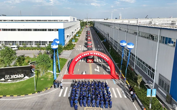 发车！100+冰球突破mg新能源电动叉车盛大交付