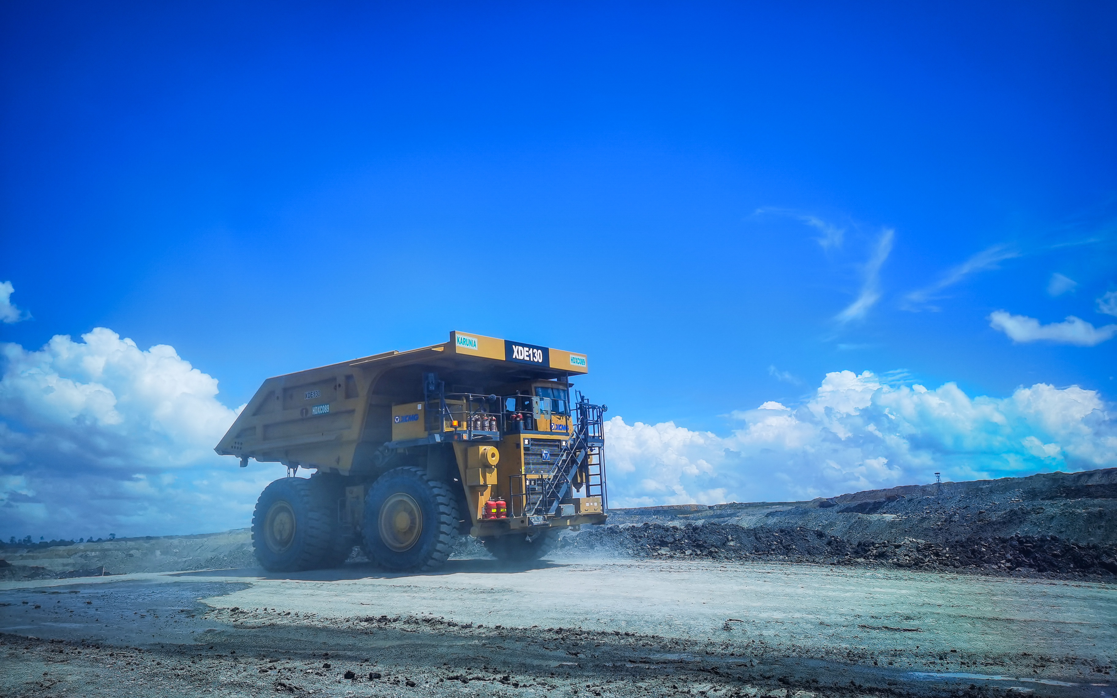 闪耀东南亚！冰球突破mgXDE130双桥刚性矿车效能非凡