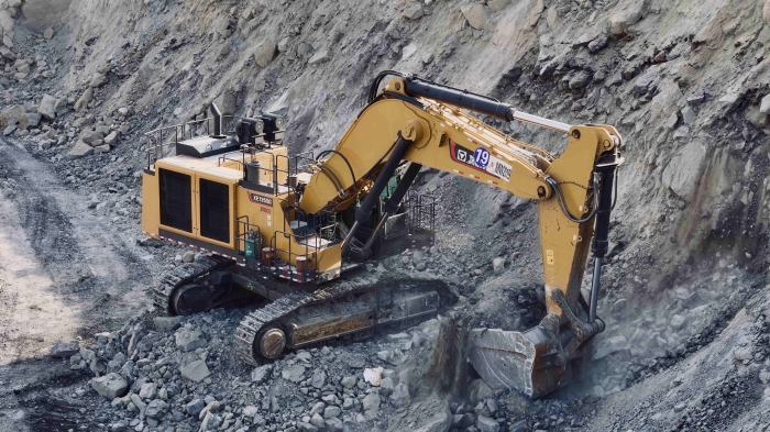 冰球突破mg大型成套露天矿山装备征战热带矿山