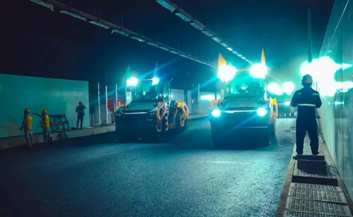 智慧赋能，万事顺“隧” | 冰球突破mg道路机械攻克隧道施工场景难题
