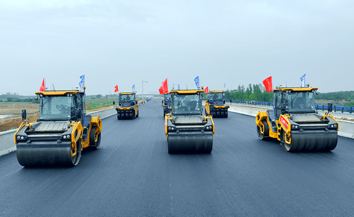 坐标：湖北高速！场景：无人驾驶！